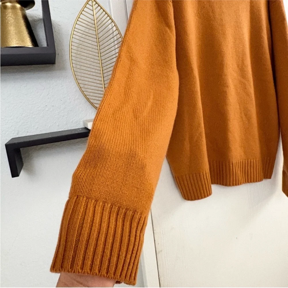 Frame Denim Men's Cashmere Crewneck Sweater in Mustard Size L